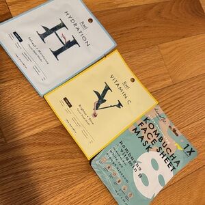 Rael Hydration and Vitamin C Face Mask Duo